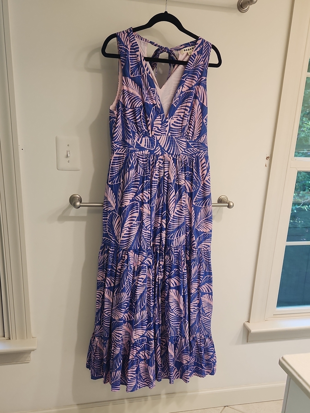 Boden Tropical Print Halter Maxi Dress - EUC!